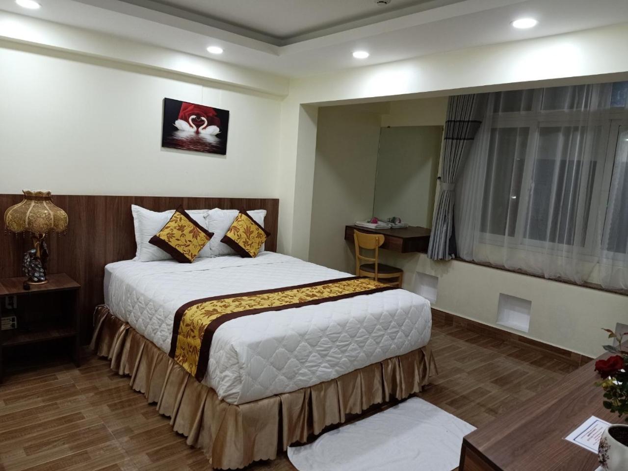 Motel Hoang De Chau Doc Exterior photo