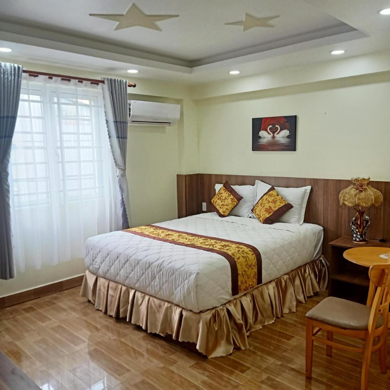 Motel Hoang De Chau Doc Exterior photo
